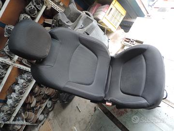 Sedili anteriori renault captur
