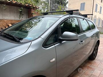 Opel astra j sport tourer 1.7 cdti