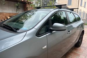 Opel astra j sport tourer 1.7 cdti