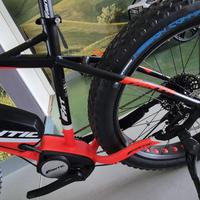 e-bike FANTIC FAT per neve - batteria 417 wH