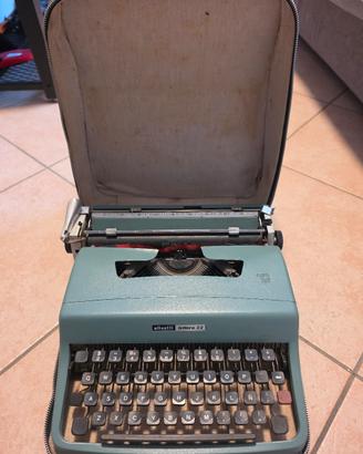 Olivetti Lettera 32