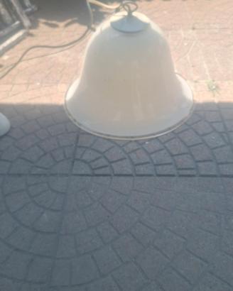  due lampadari moderni