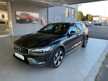 Volvo V60 Cross Country D4 AWD Geartronic Business