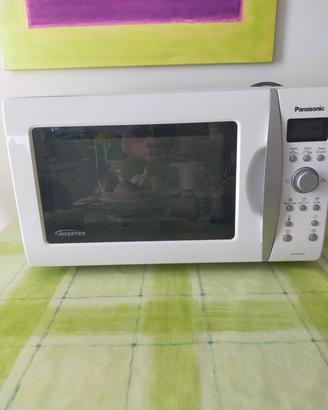 Forno a microonde 
