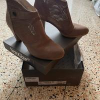 Stivaletto estivo NeroGiardini