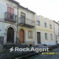 TRECCHINA DELIZIOSA ABITAZIONE NEL CENTRO