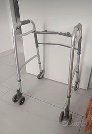 Deambulatore pari al nuovo