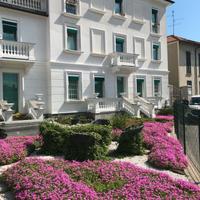 Arosio monolocale con posto auto libero subito