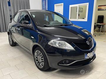 LANCIA Ypsilon 1.2 69 CV 5 porte Elefantino NEOP