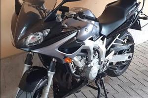 Yamaha FZS 600 Fazer - 2006