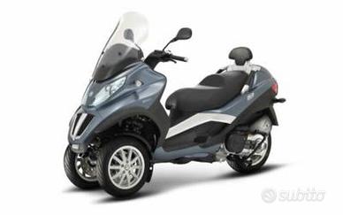 Ricambi accessori Piaggio MP3 125 250 300 400