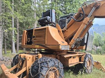 Escavatore CASE WX185