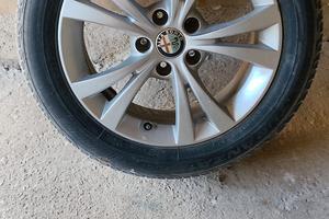 4 Cerchi Lega 16" Originali Alfa Giulietta
