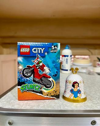 Lego 60332 City Stuntz + Campanella Disney Conad