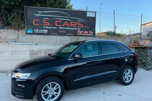 Audi Q3 2.0 TDI 150 CV S-LINE