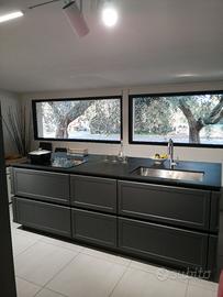 Cucina isola Snaidero Frame laccata 104x256