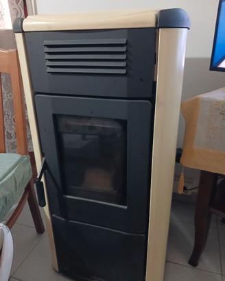 Stufa a pellet nordica