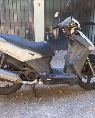 Kymco Agility 125 (2010)