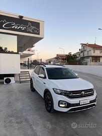 Volkswagen T-Cross 1.0 TSI RLINE