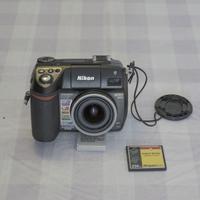 Nikon 8400