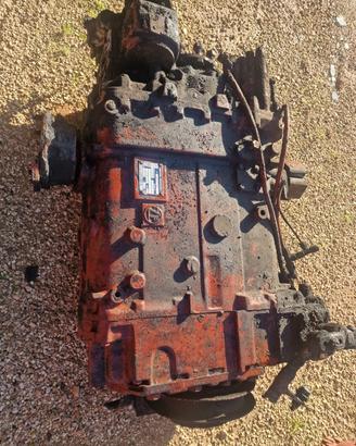 Cambio ZF iveco 330 Tipo 16 S 130