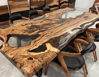 tavolo in legno di ulivo e resina