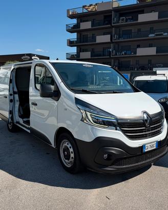 RENAULT TRAFIC 2.0dci 145cv FURG