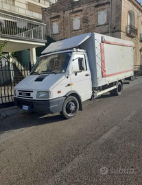 Furgone Daily 35/10