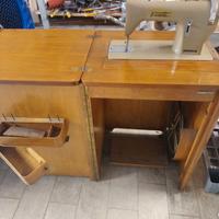 Macchina per cucire modello VISETTA,