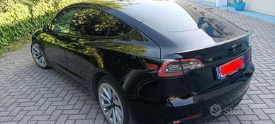 Tesla model 3 Long Range 09/2022 75kw