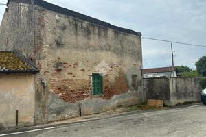 CASA SEMINDIPENDENTE A MOTTA DE' CONTI