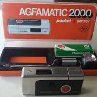 Macchina fotografica AGFAMATIC 2000 vintage