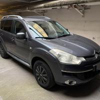 C-crosser 4x4 7posti 