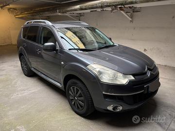 C-crosser 4x4 7posti 