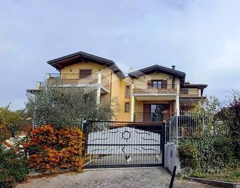 Villa bifamiliare - Campobasso