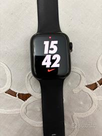 Apple watch SE di seconda generazione