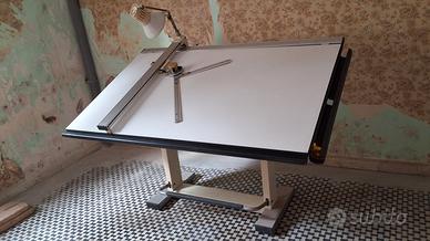 TAVOLO DA DISEGNO CON TECNIGRAFO “NEOLT LEONARD”