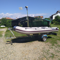 Gommone Yamaha + motore 15cv + rimorchio Ellebi