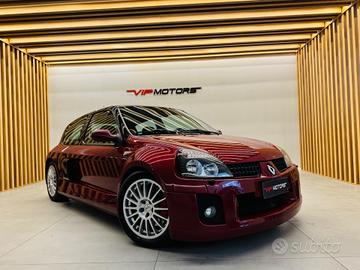 RENAULT CLIO V6 3.0 230CV **RARISSIMA ** ESEMPLARE