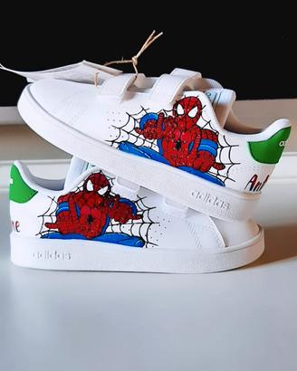 Adidas advantage Spiderman