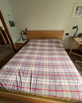 Letto matrimoniale 160x200 con Comodini coordinati