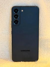 Galaxy S22 5G - 128 GB - Dual con E-Sim