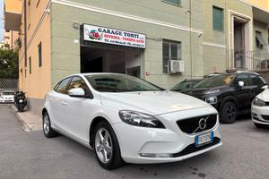 Volvo V40 D2 Momentum