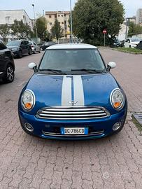 🚗 MINI Cooper 1.6 120 CV R56 – Benzina – Manuale