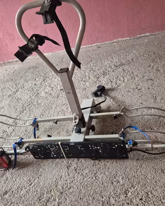 Portabici da gancio traino