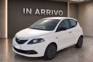 Lancia Ypsilon 1.0 FireFly 70cv S&S Hybrid GOLD