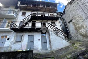 CASA SEMINDIPENDENTE A FORCOLA