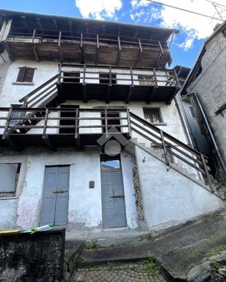 CASA SEMINDIPENDENTE A FORCOLA