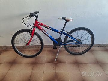 bicicletta mountain bike ragazzo