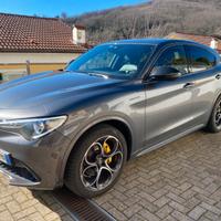 Alfa Romeo Stelvio 2.2 t Veloce Ti Q4 210c